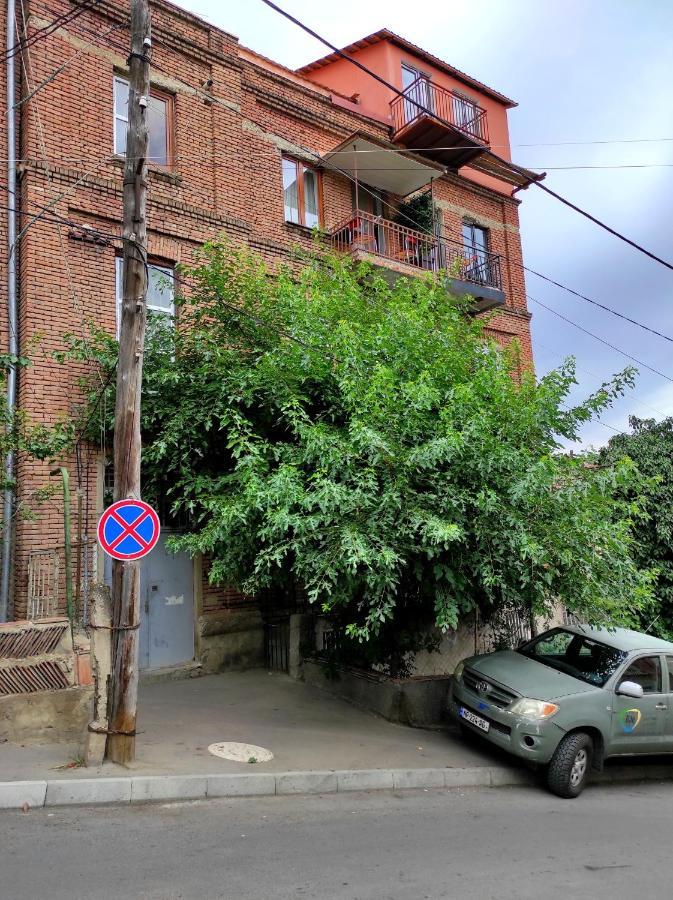 Tranquil Apartment In Vake Tbilisi Luaran gambar