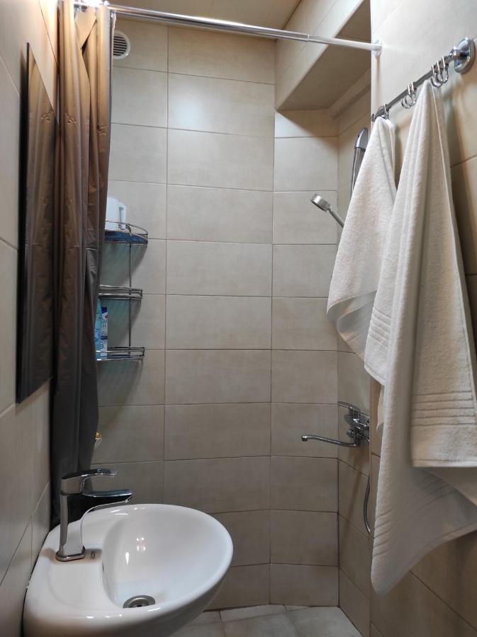 Tranquil Apartment In Vake Tbilisi Luaran gambar