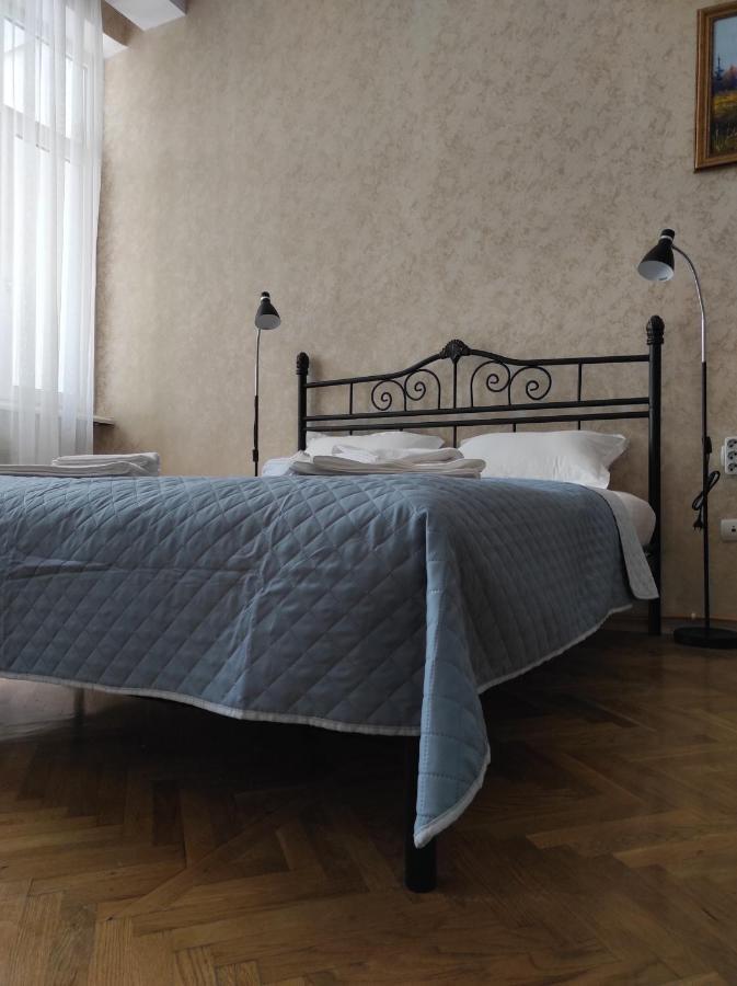Tranquil Apartment In Vake Tbilisi Luaran gambar